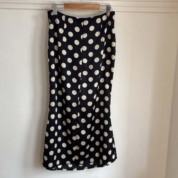 NWT Polka Dot-Print Ruched Midi Skirt - Picture 8 of 11